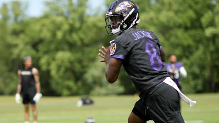 Ravens QB Lamar Jackson had a solid first day of practice.